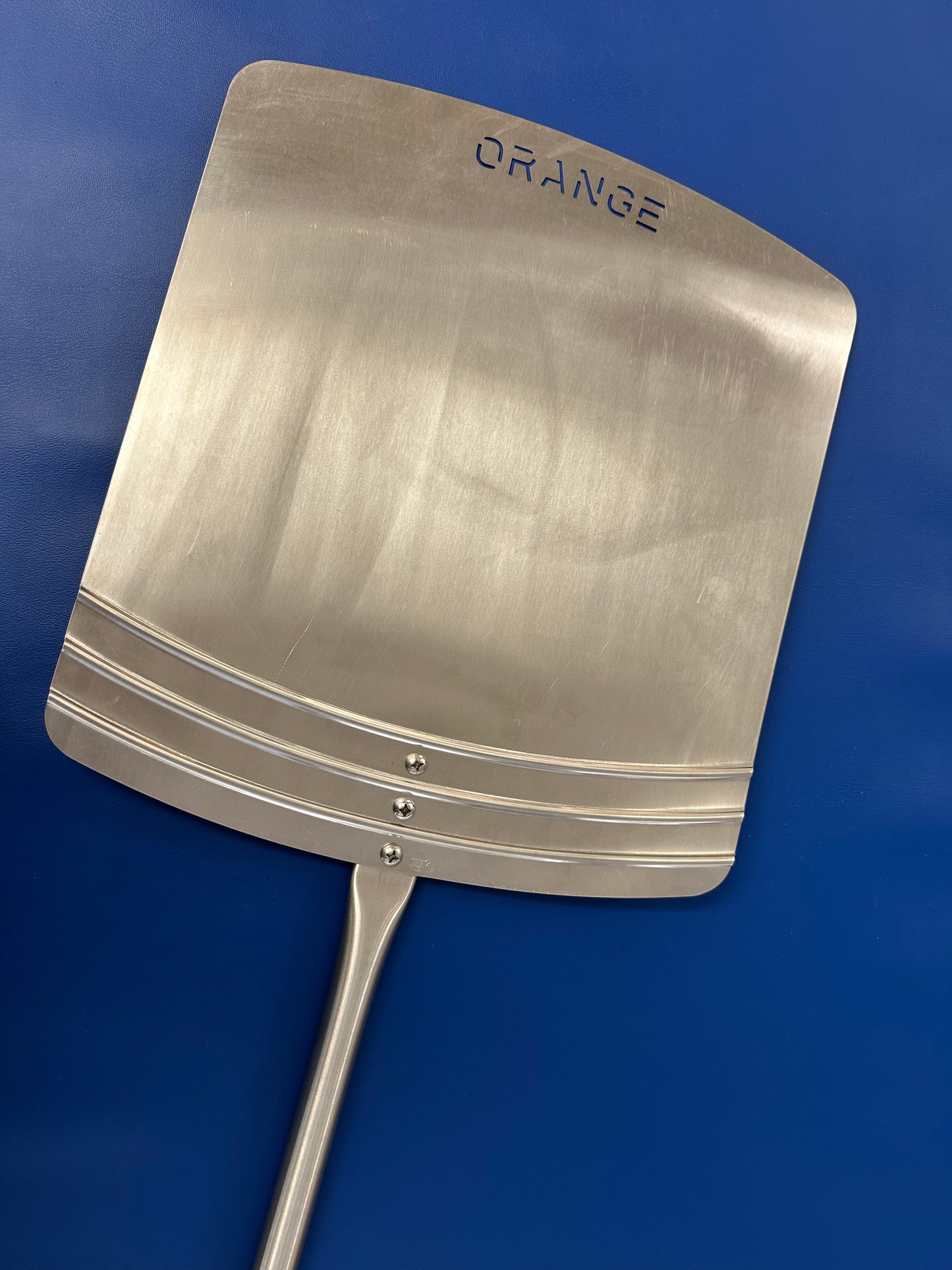 16" Solid Pizza Peel with 24" Handle